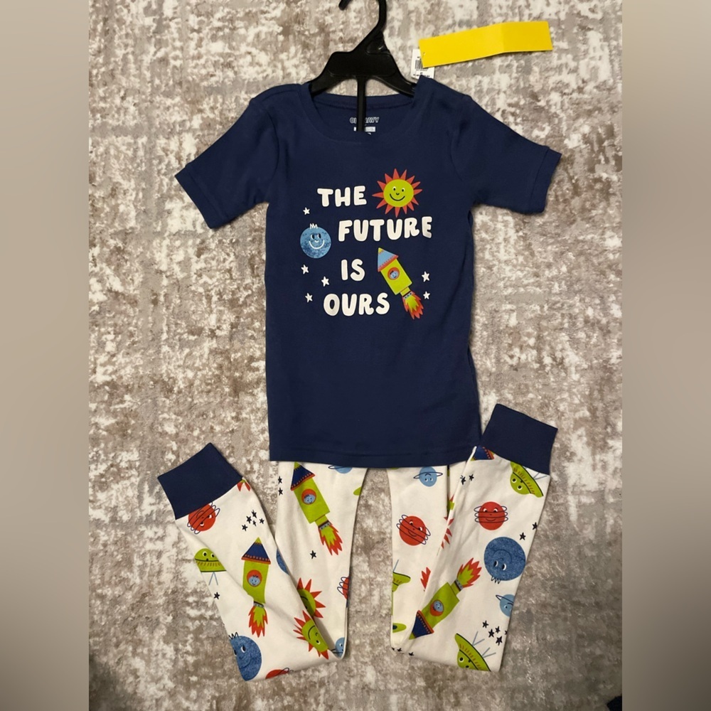 Old Navy Navy Blue Pajama Set with Space Graphics size 6-NWT - Picture 2 of 3